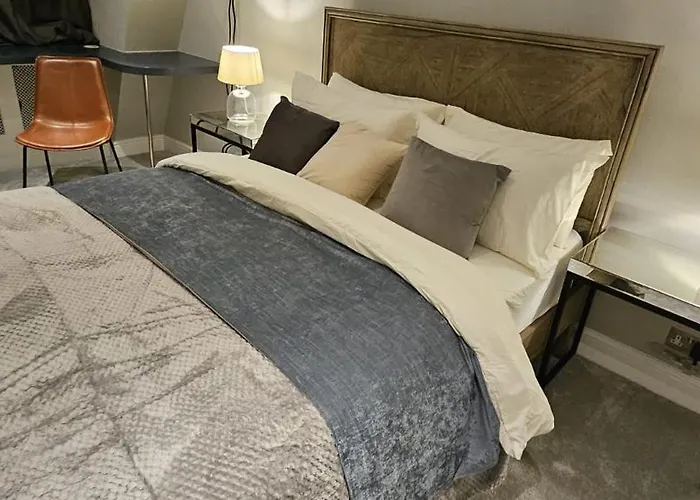 Estatesmen Park Lane Mayfair Apartment