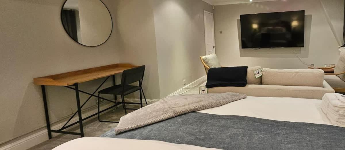 Estatesmen Park Lane Mayfair * London