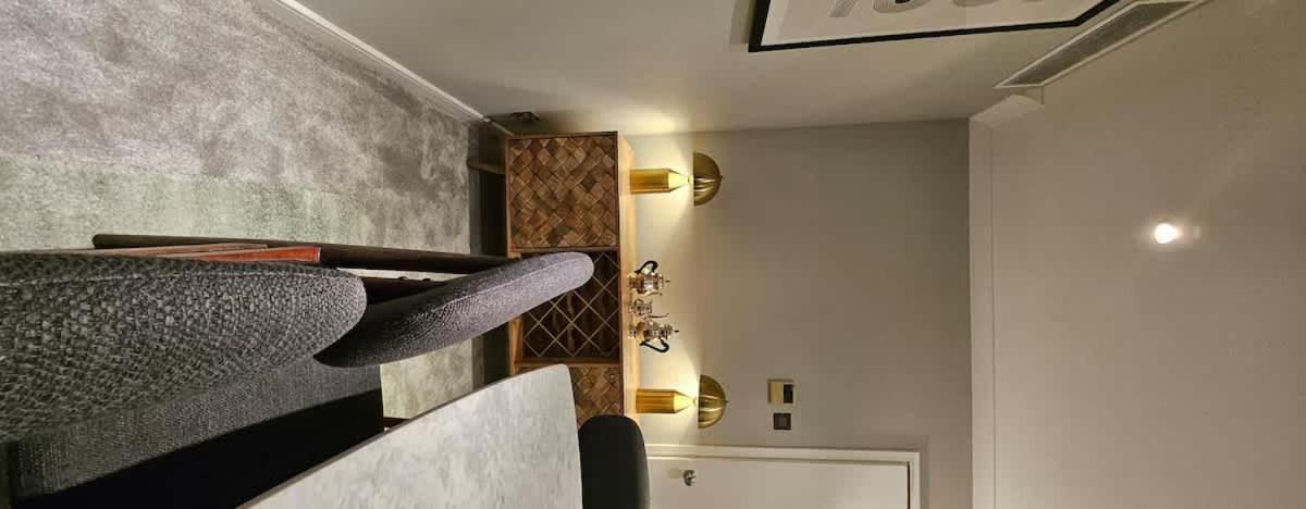Estatesmen Park Lane Mayfair * London